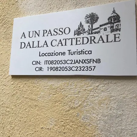 A Un Passo Dalla Cattedrale Apartmán